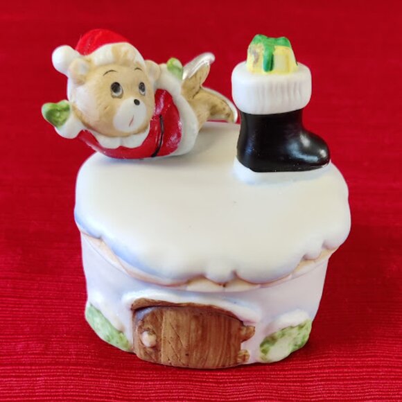 Vintage HOMCO Ice Skating Bear Trinket Box w/ Boot #8904 Home Interior - Picture 8 of 8